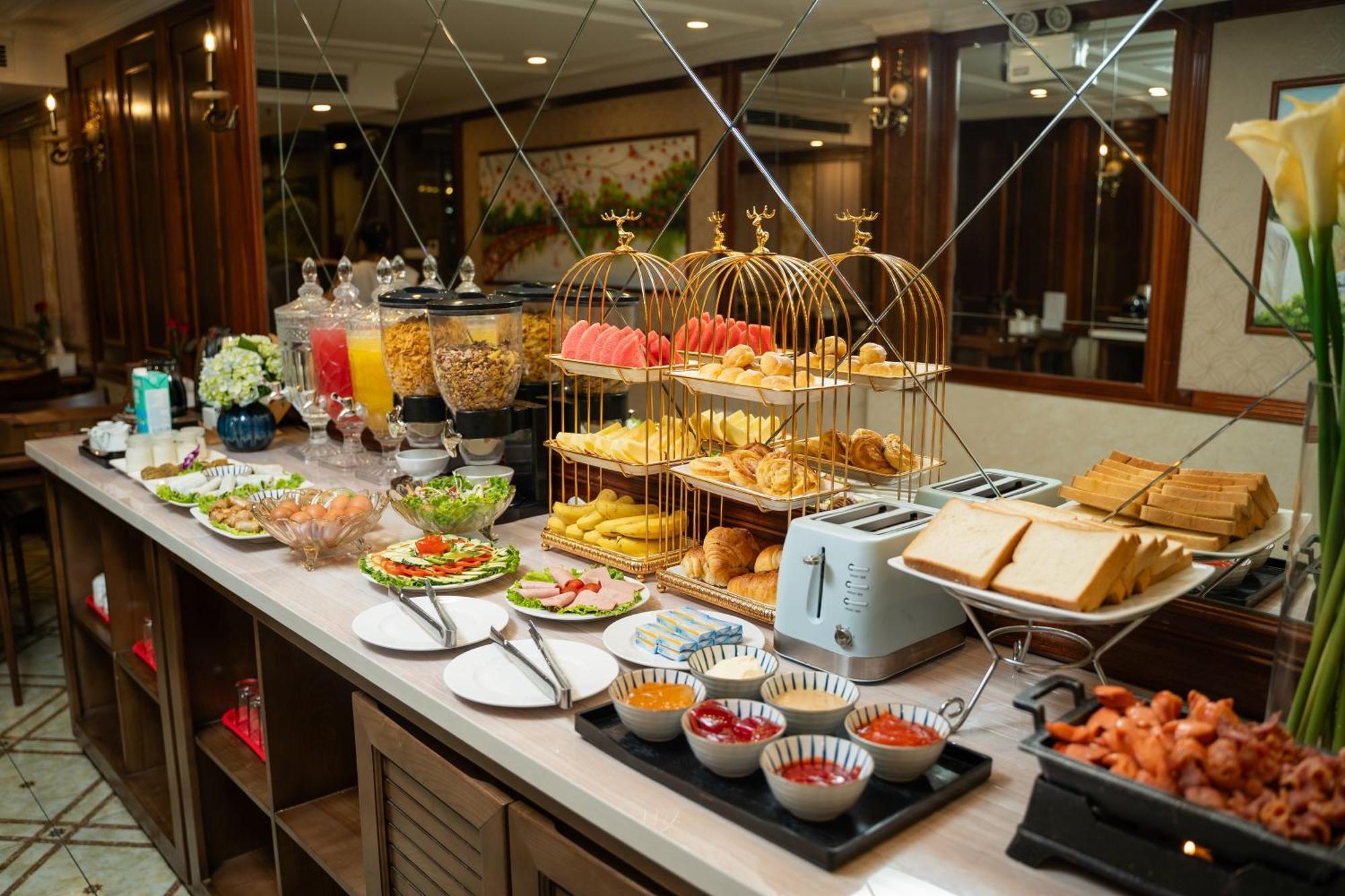The West Hotel & Spa Hanoï Extérieur photo