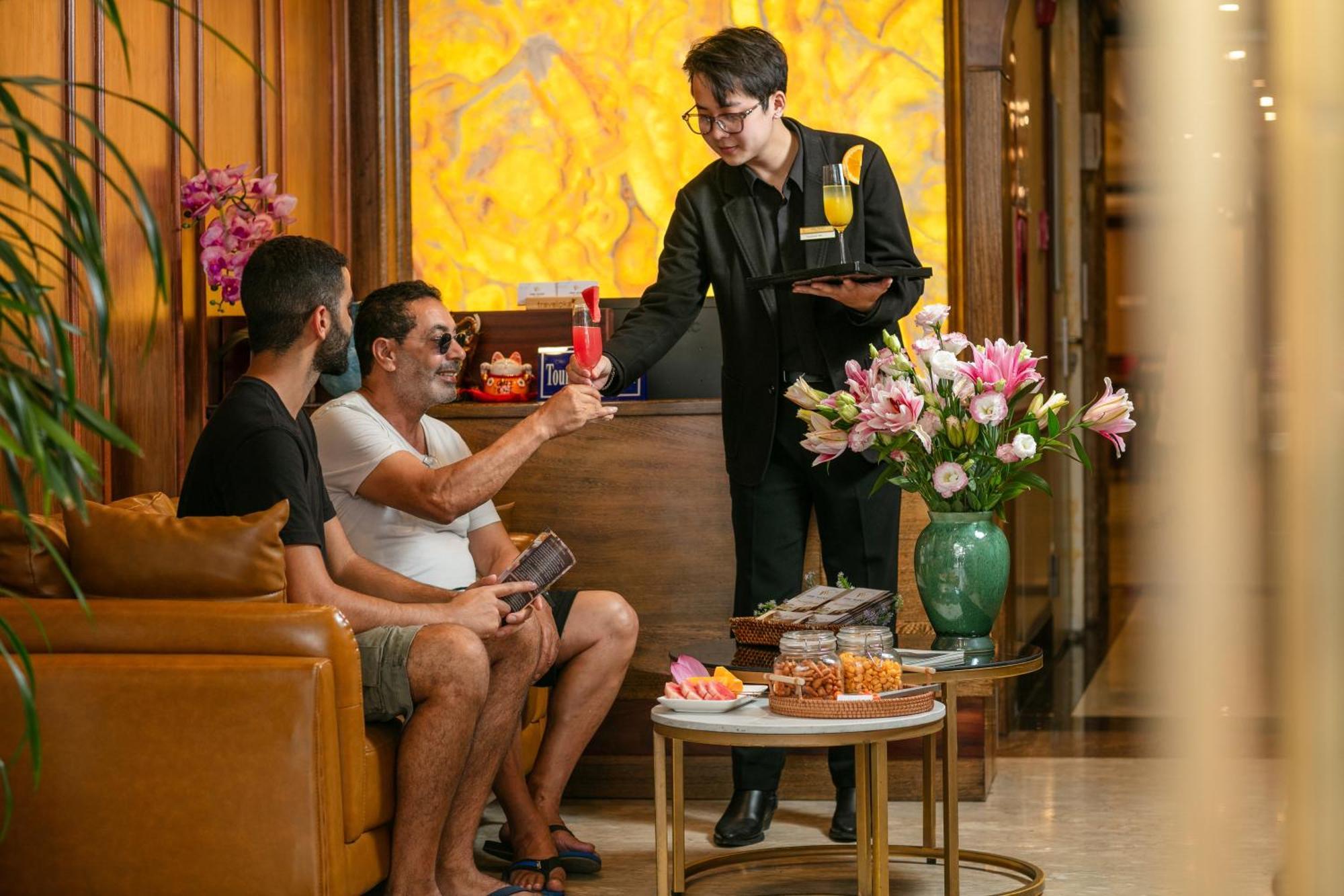 The West Hotel & Spa Hanoï Extérieur photo