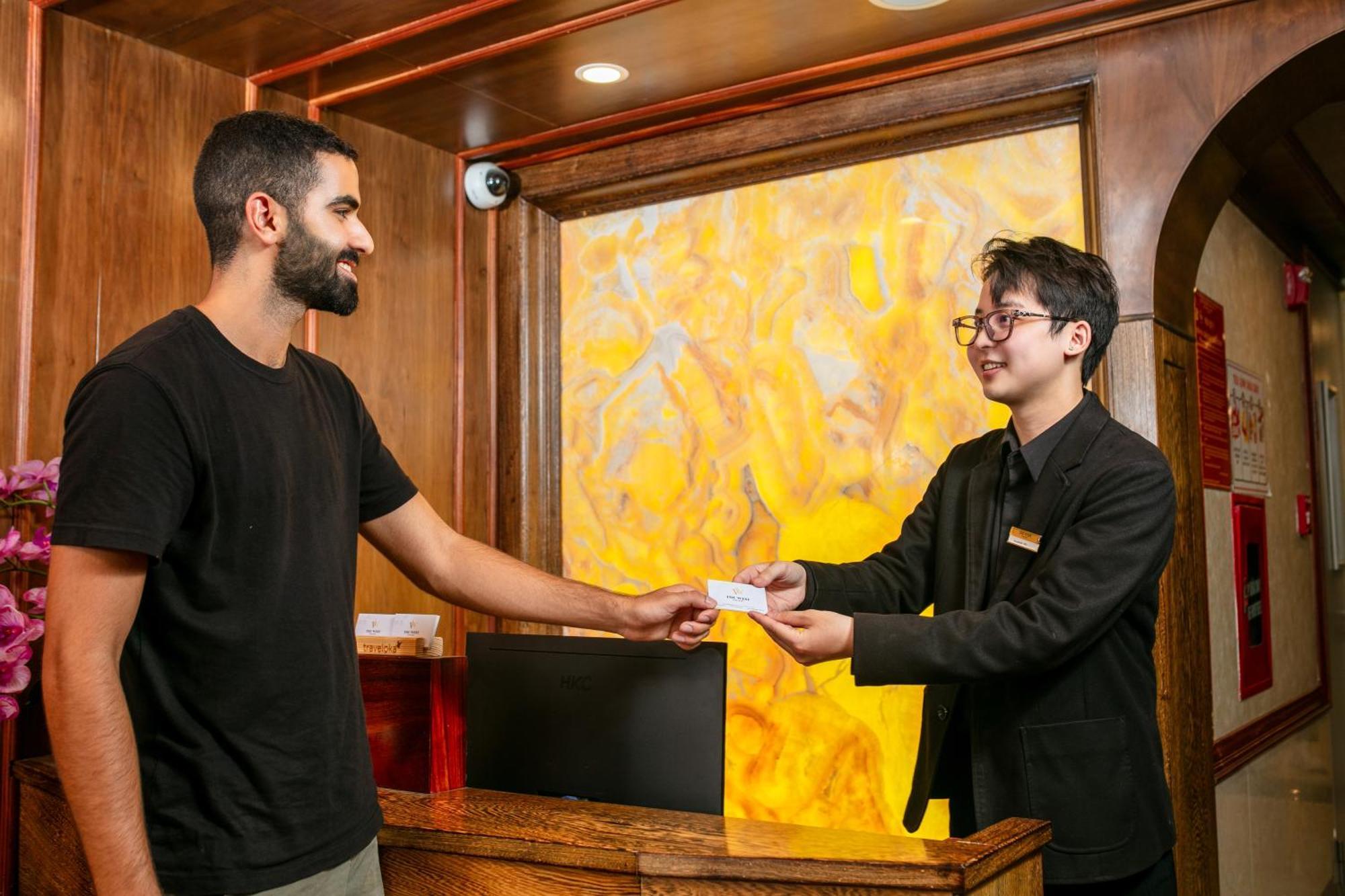 The West Hotel & Spa Hanoï Extérieur photo